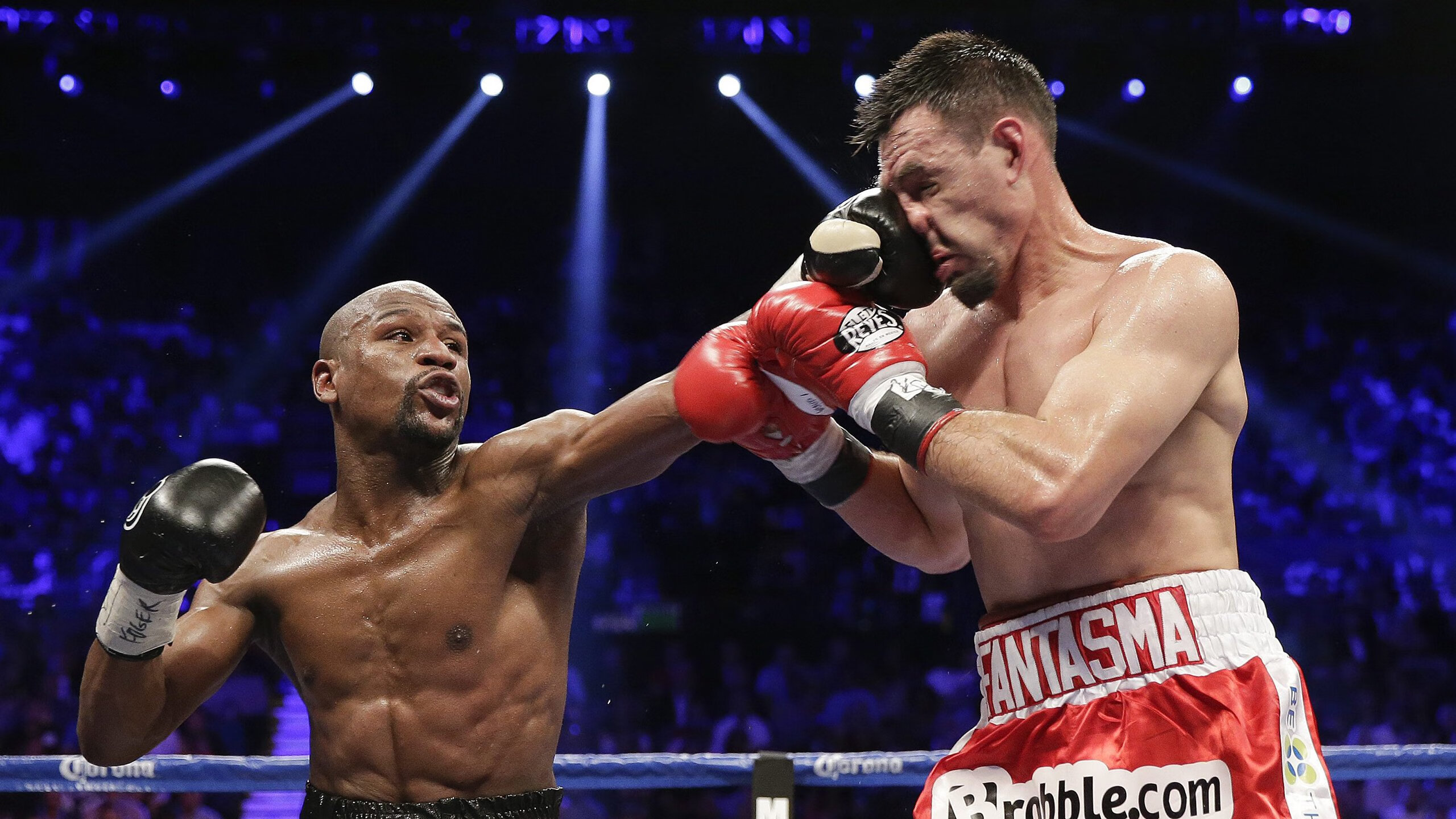 伊朗队前锋马丁内斯在巴黎奥运会上表现出色，伊戈尔马丁内斯